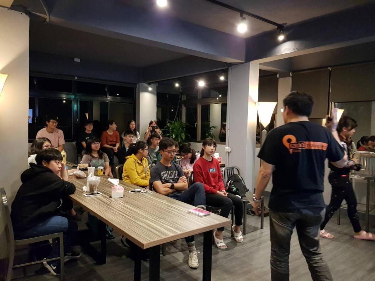 Taipei Travelers International Hostel Тамсуи Экстерьер фото